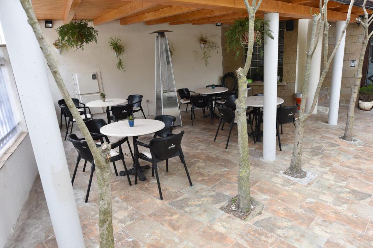 Hotel Rural El Castillo Ларрага Экстерьер фото