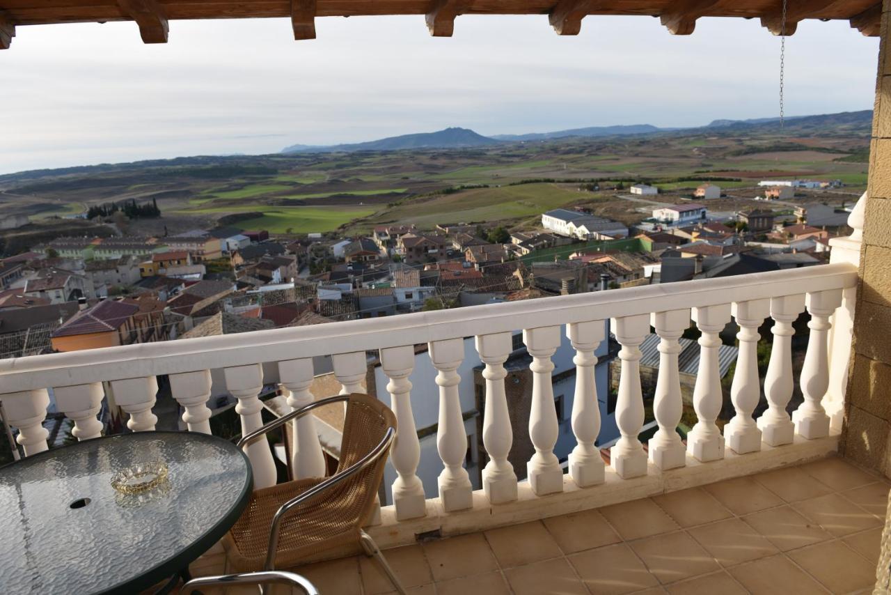 Hotel Rural El Castillo Ларрага Экстерьер фото