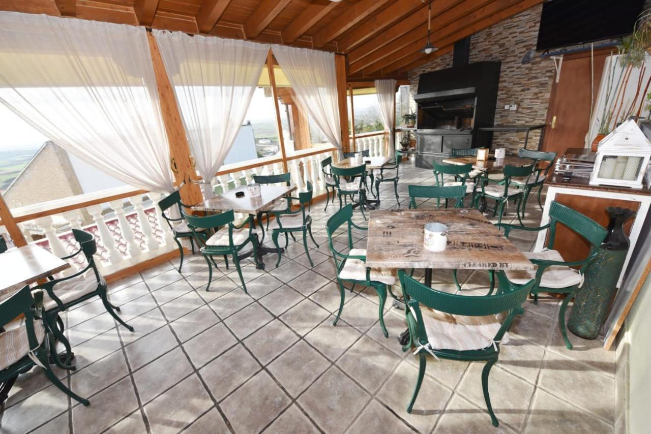 Hotel Rural El Castillo Ларрага Экстерьер фото