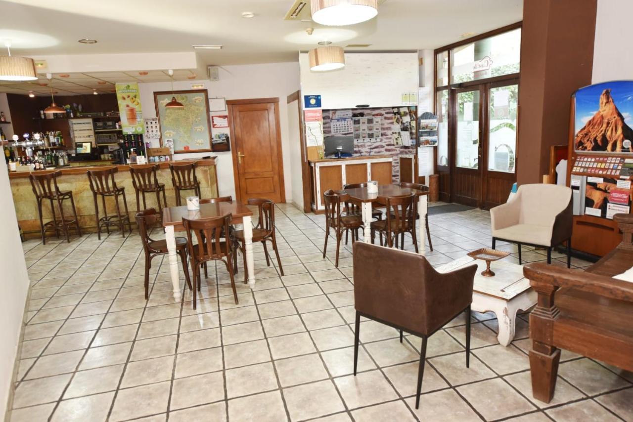 Hotel Rural El Castillo Ларрага Экстерьер фото